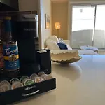 The Hideaway, Pool, Jacuzzi, And Gym