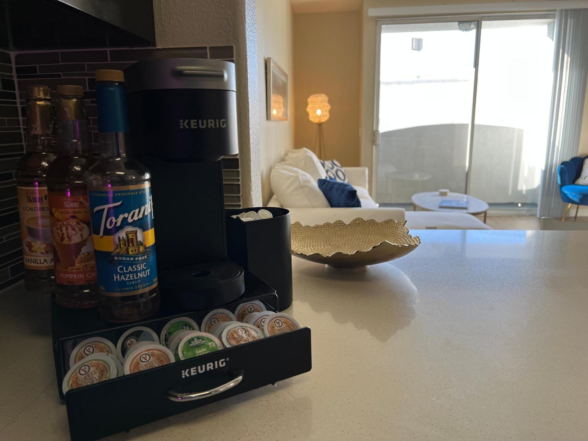 Apartment The Hideaway, Pool, Jacuzzi, And Gym Los Angeles